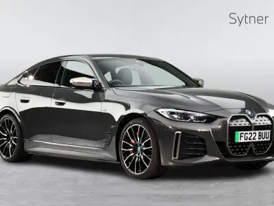 Begagnad BMW i4 Shadowline 394 kW (537 HK) 2022 Grå Sedan
