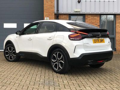 Used Citroën e-C4 Shine 98 kW (134 HP) 2021 White Hatchback