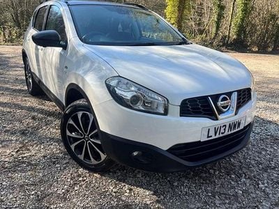 Used Nissan Qashqai 360º 117 HP (86 kW) 2013 White SUV