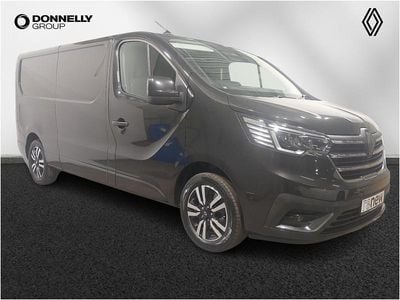 Used Renault Trafic 150 HP (110 kW) 2024 Black  MPV