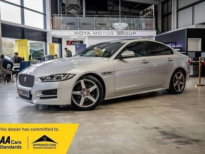 Begagnad Jaguar XE R-Sport 180 HK (132 kW) 2017 Silver Sedan