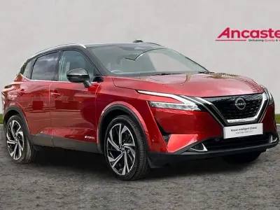 Used Nissan Qashqai Tekna+ 190 HP (139 kW) 2024 I sunset red/pearl black roof SUV