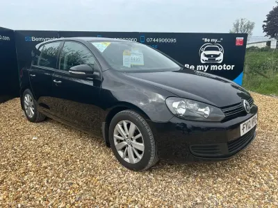 Begagnad VW Golf VII Match 105 HK (77 kW) 2012 Svart Halvkombi