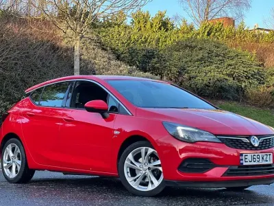 Used Vauxhall Astra SRi 145 HP (106 kW) 2019 Hatchback