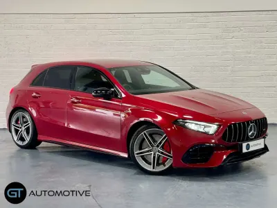 Usado Mercedes A45 AMG AMG 421 HP (309 kW) 2021 Vermelho Citadino