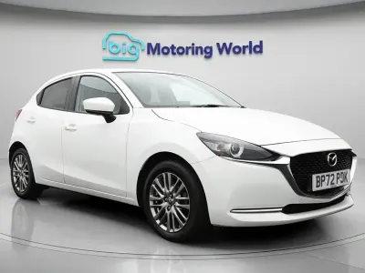 Używany Mazda 2 Inclusive 116 KM (85 kW) 2023 Biały Hatchback