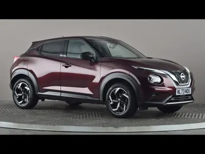 Used Nissan Juke N-Connecta 114 HP (83 kW) 2023 Red SUV