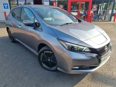 Used Nissan Leaf N-Connecta 159 kW (217 HP) 2022 Grey Hatchback