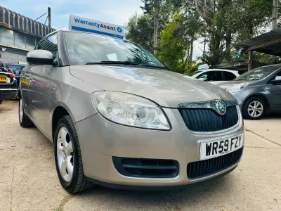 Used Skoda Fabia 80 HP (58 kW) 2009 Beige Hatchback