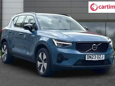 Used Volvo XC40 Plus 211 HP (155 kW) 2023 Blue SUV