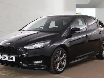 Used Ford Focus ST-Line X 182 HP (133 kW) 2017 Black Hatchback