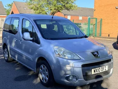Used Peugeot TePee S 75 HP (55 kW) 2010 Estate