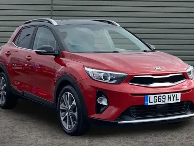 Used Kia Stonic 120 HP (88 kW) 2019 Red SUV