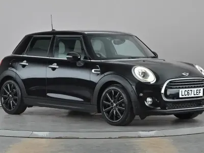 Used Mini Cooper Hatch 136 HP (100 kW) 2017 Black Hatchback