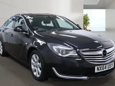 Used Vauxhall Insignia S 140 HP (102 kW) 2014 Black Hatchback