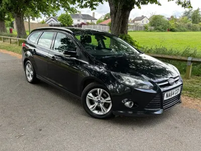 Używany Ford Focus Zetec 115 KM (84 kW) 2014 Czarny Kombi