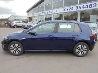 Begagnad VW e-Golf 2019 Halvkombi
