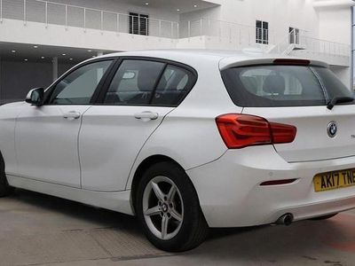Used BMW 116 Efficient Dynamics 2017 Alpine white Hatchback