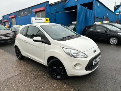 Używany Ford Ka Zetec 69 KM (50 kW) 2016 Biały Hatchback