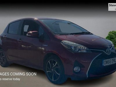Used Toyota Yaris Hybrid Design 101 HP (74 kW) 2016 Hatchback