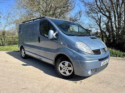 Used Renault Trafic 115 HP (84 kW) 2014 Blue MPV