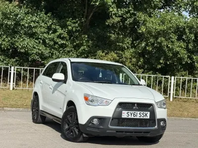 Used Mitsubishi ASX 150 HP (110 kW) 2011 White SUV
