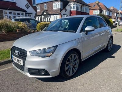 Used Audi A1 Sport 86 HP (63 kW) 2011 Silver Hatchback