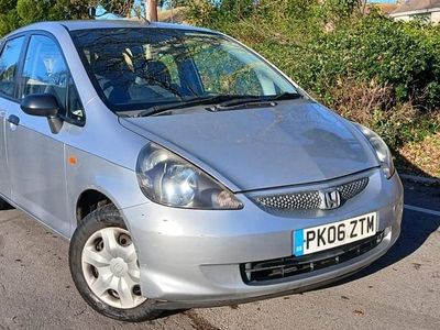 Silver Used 2006 Honda Jazz S Hatchback | £1,295 (Expensive)