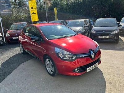 Used Renault Clio IV Dynamique 75 HP (55 kW) 2015 Red Hatchback