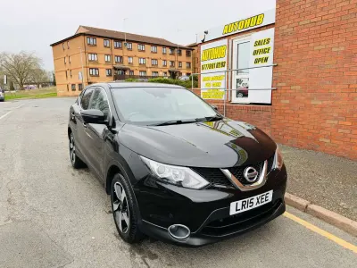 Używany Nissan Qashqai N-TEC 2015 Czarny SUV