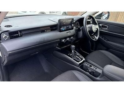 Second-hand Honda HR-V Advance 131 CP (96 kW) 2025 Alb SUV