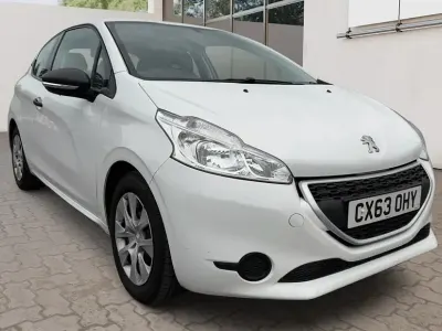 Used Peugeot 208 Access 2013 Hatchback