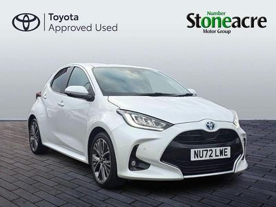 Used Toyota Yaris Hybrid 116 HP (85 kW) 2022 White Hatchback