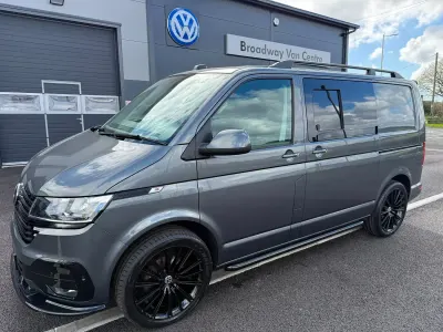 Usado VW Transporter Highline 2023 Cinzento Van