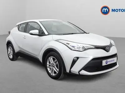 Second-hand Toyota C-HR 122 CP (89 kW) 2022 Alb SUV
