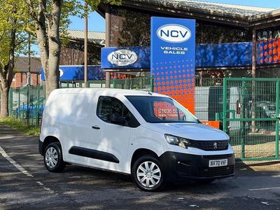 Second-hand Peugeot Partner 131 CP (96 kW) 2021 Alb Monovolum