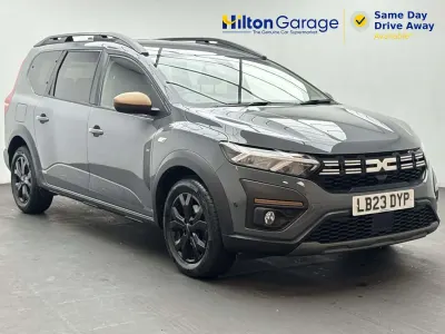 Used Dacia Jogger Extreme 110 HP (80 kW) 2023 Grey MPV