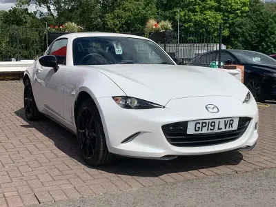 Used Mazda MX5 184 HP (135 kW) 2019 White Cabriolet