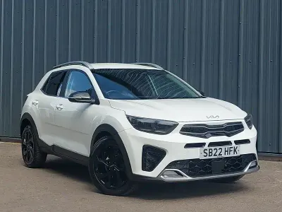 Used Kia Stonic GT-Line 118 HP (86 kW) 2022 White SUV