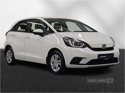 Used Honda Jazz Hybrid 109 HP (80 kW) 2022 White Hatchback