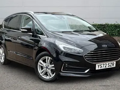 Used Ford S-MAX Titanium 190 HP (139 kW) 2022 Black MPV