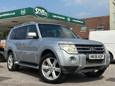 Used Mitsubishi Shogun 168 HP (123 kW) 2007 Silver SUV