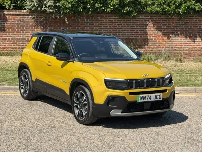 Used Jeep Avenger Summit 114 kW (156 HP) 2024 Yellow/black SUV
