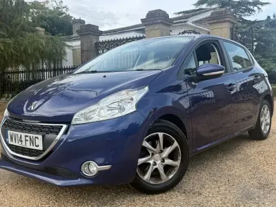 Used Peugeot 208 Active 82 HP (60 kW) 2014 Blue Hatchback