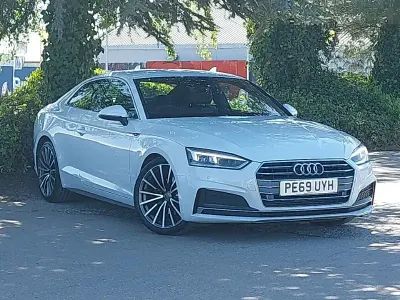 Używany Audi A5 S-Line 150 KM (110 kW) 2019 Biały Coupe