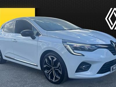 Used Renault Clio V Techno 145 HP (106 kW) 2023 White Hatchback