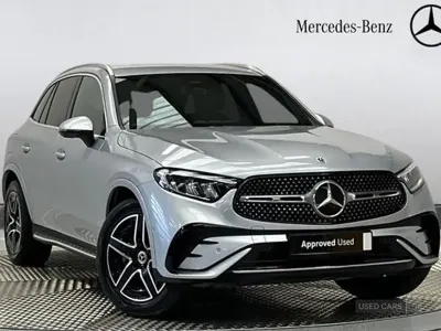 Käytetty Mercedes GLC300 AMG line 258 HP (189 kW) 2023 Katumaasturi