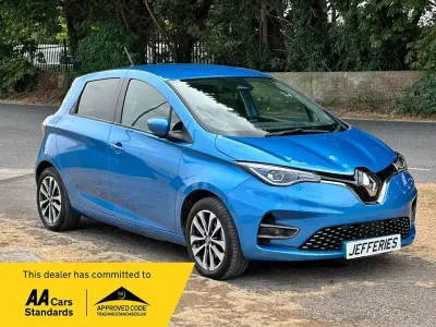 Used Renault Zoe GT-Line 100 kW (136 HP) 2020 Blue Hatchback