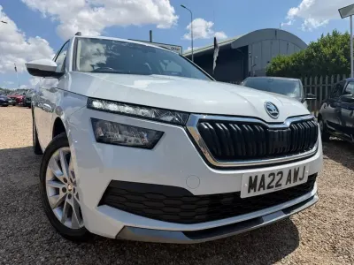 Used Skoda Kamiq SE 110 HP (80 kW) 2022 White SUV