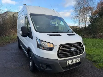 Używany Ford Transit 130 KM (95 kW) 2018 Biały Van